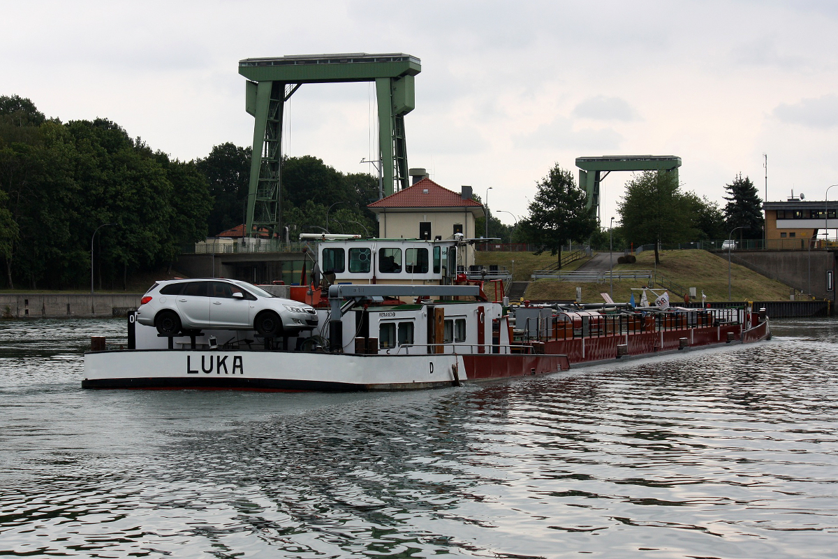 TMS LUKA (ENI:04011450) L.80m B.9m To.1232 Baujahr 1972 am 03.07.2020 auf dem WDK an der Schleuse Ahsen.