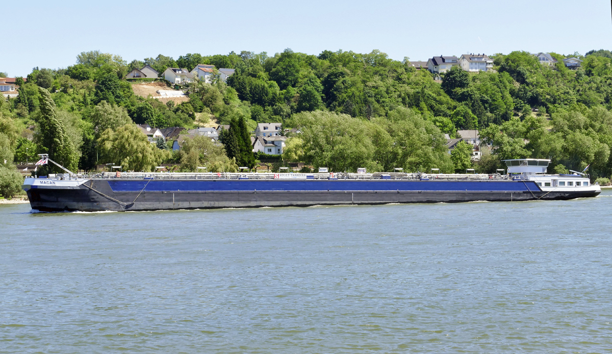 TMS  Macan  auf dem Rhein bei Leubsdorf - 27.05.2017