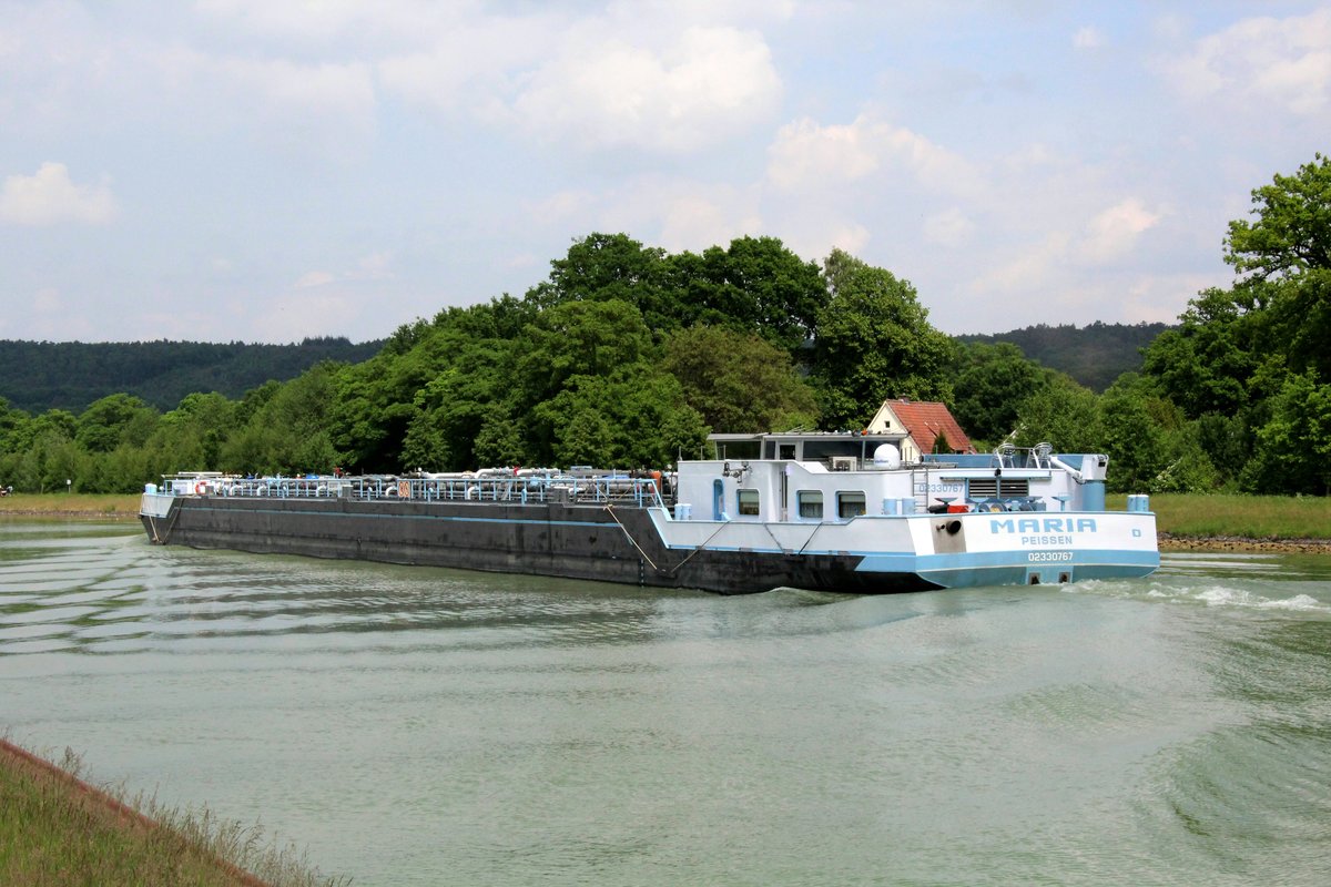 TMS Maria (02330767 , 86 x 9,60m) am 12.05.2018 im DEK zw. Dörenthe und Riesenbeck mit Fahrtrichtung Lingen unterwegs.