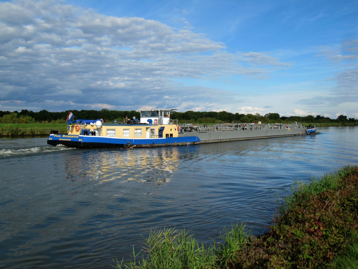 TMS Paul Burmester (04800220 , 81,40 x 9,50m) am 25.09.2015 auf dem Mittellandkanal mit Fahrtrichtung Berlin kurz vor dem Wasserstrassenkreuz Magdeburg.