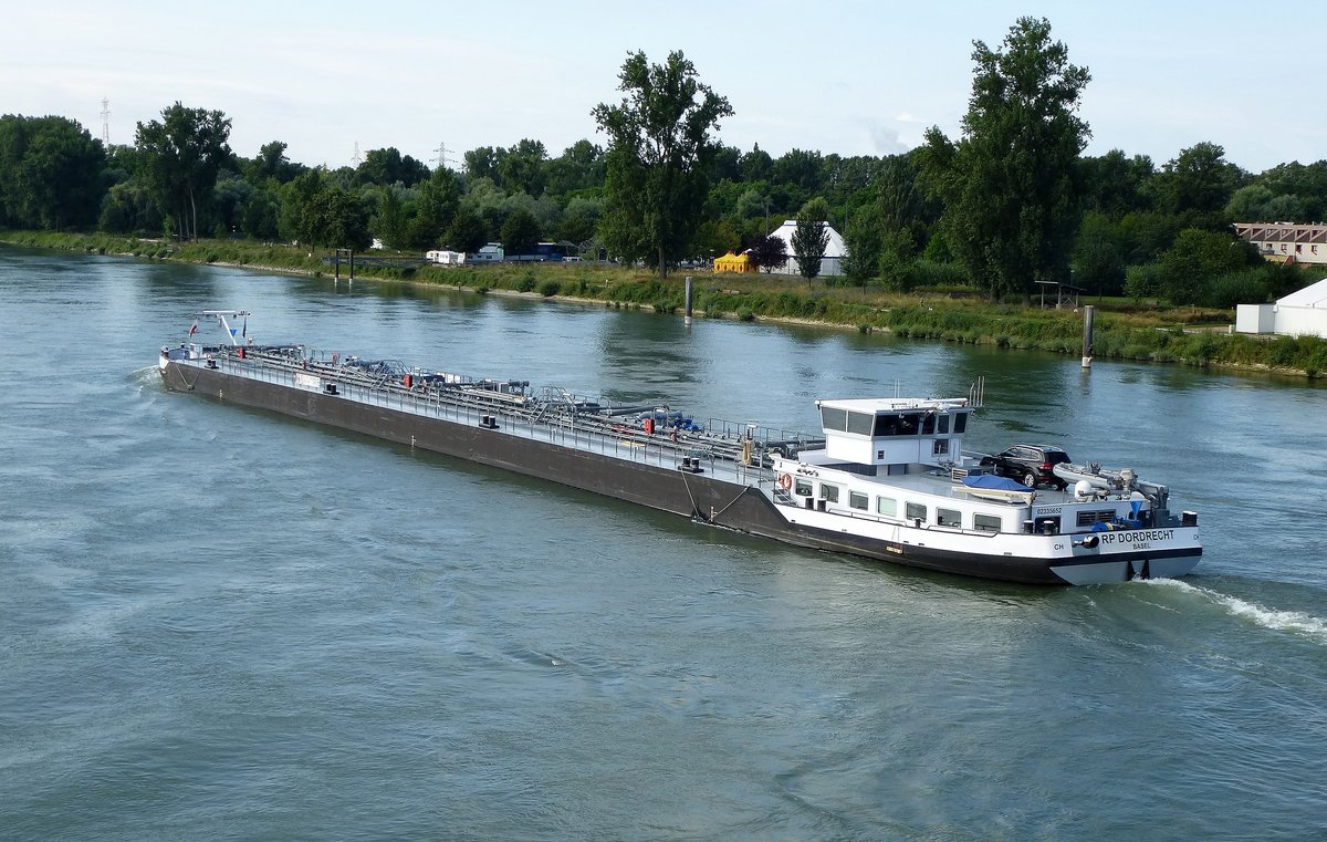 TMS  RP Dordrecht  rheinaufwrts bei Kehl, Heimathafen Basel, Baujahr 2013, Tonnage 2555t, Juli 2016