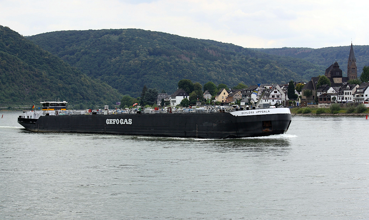 TMS SCHLOSS UPPSALA (ENI:04813710)Flagge Deutschland L.110m B.11,45 T 1453 am 18.07.2020 auf dem Rhein zu Berg in Braubach.