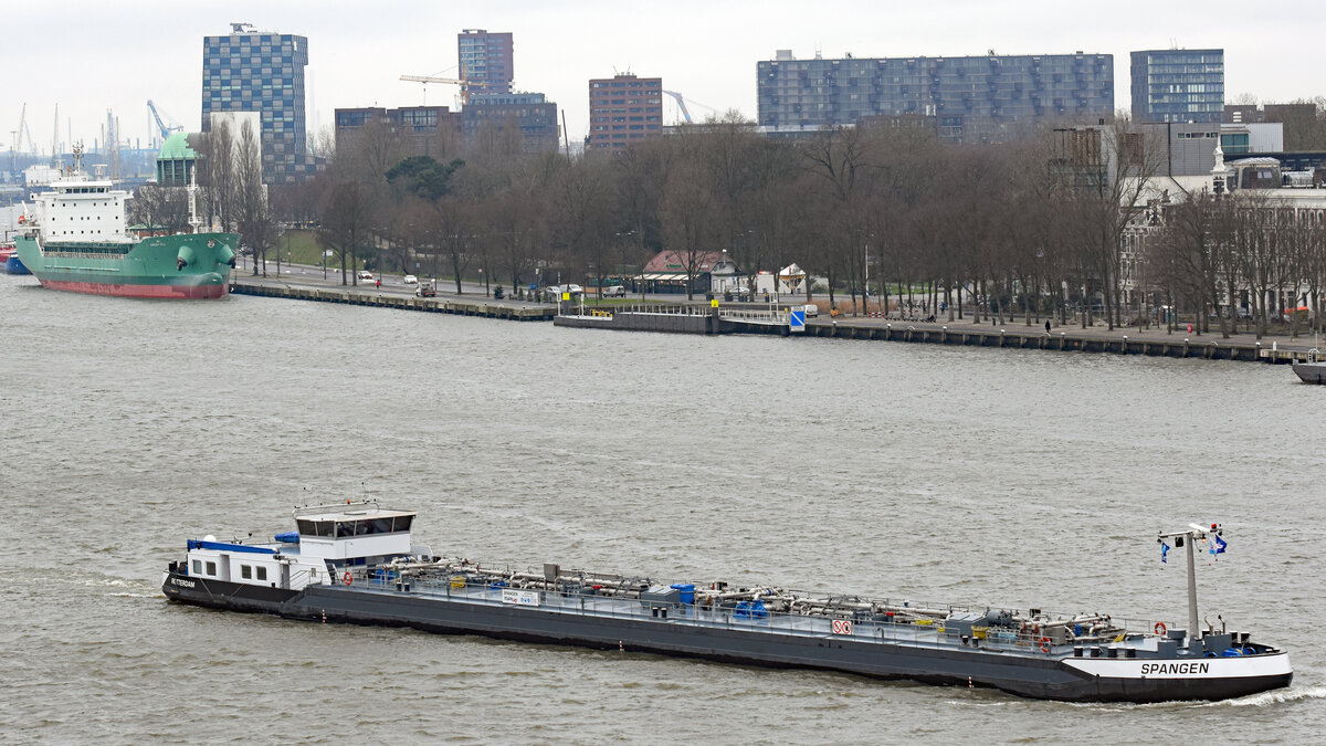 TMS SPANGEN (ENI 02334366) am 09.02.2022 in Rotterdam