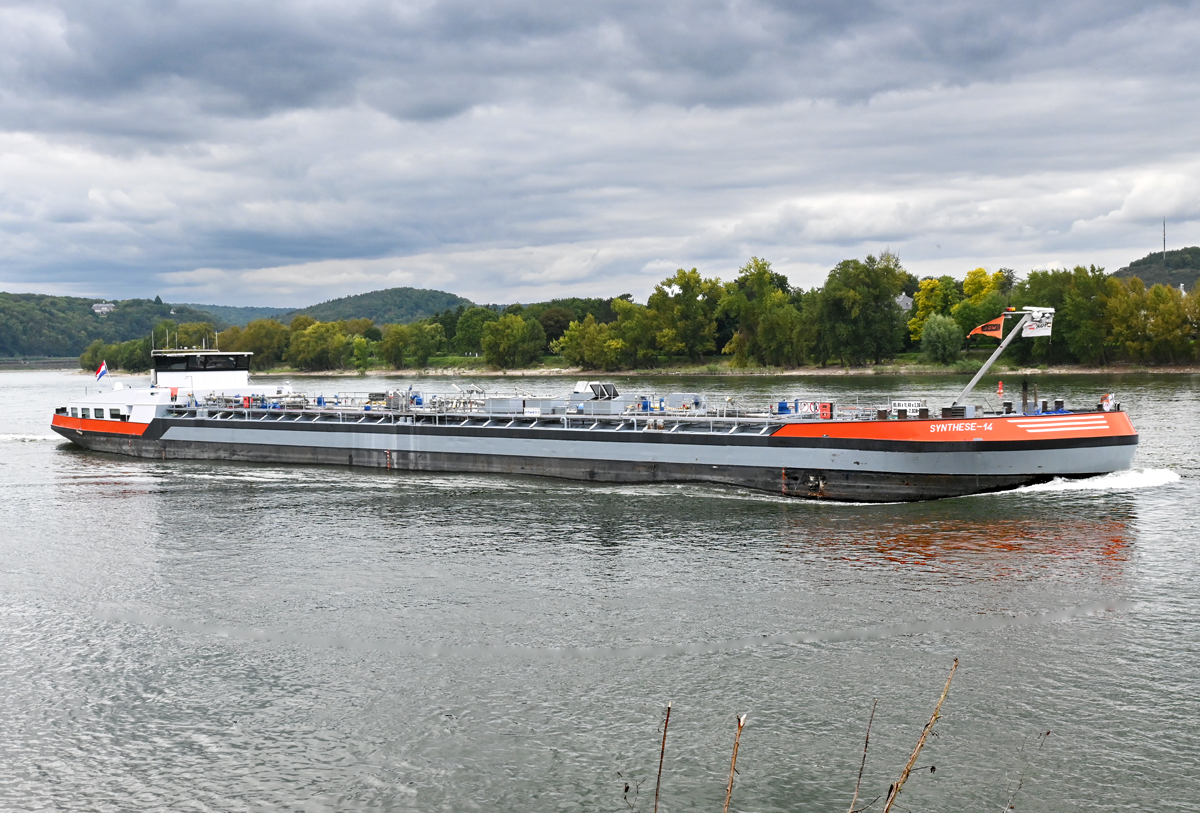 TMS SYNTHESE-14 auf dem Rhein bei Remagen - 19.09.2021