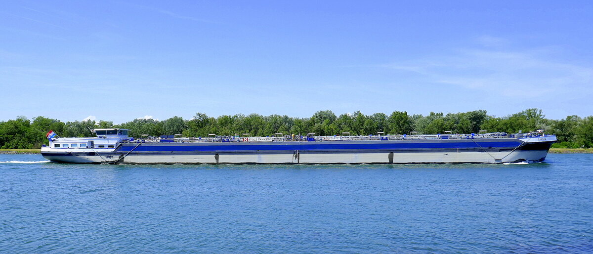 TMS TARGA ENI 06105607, rheinabw�rts nach Breisach, Juni 2026