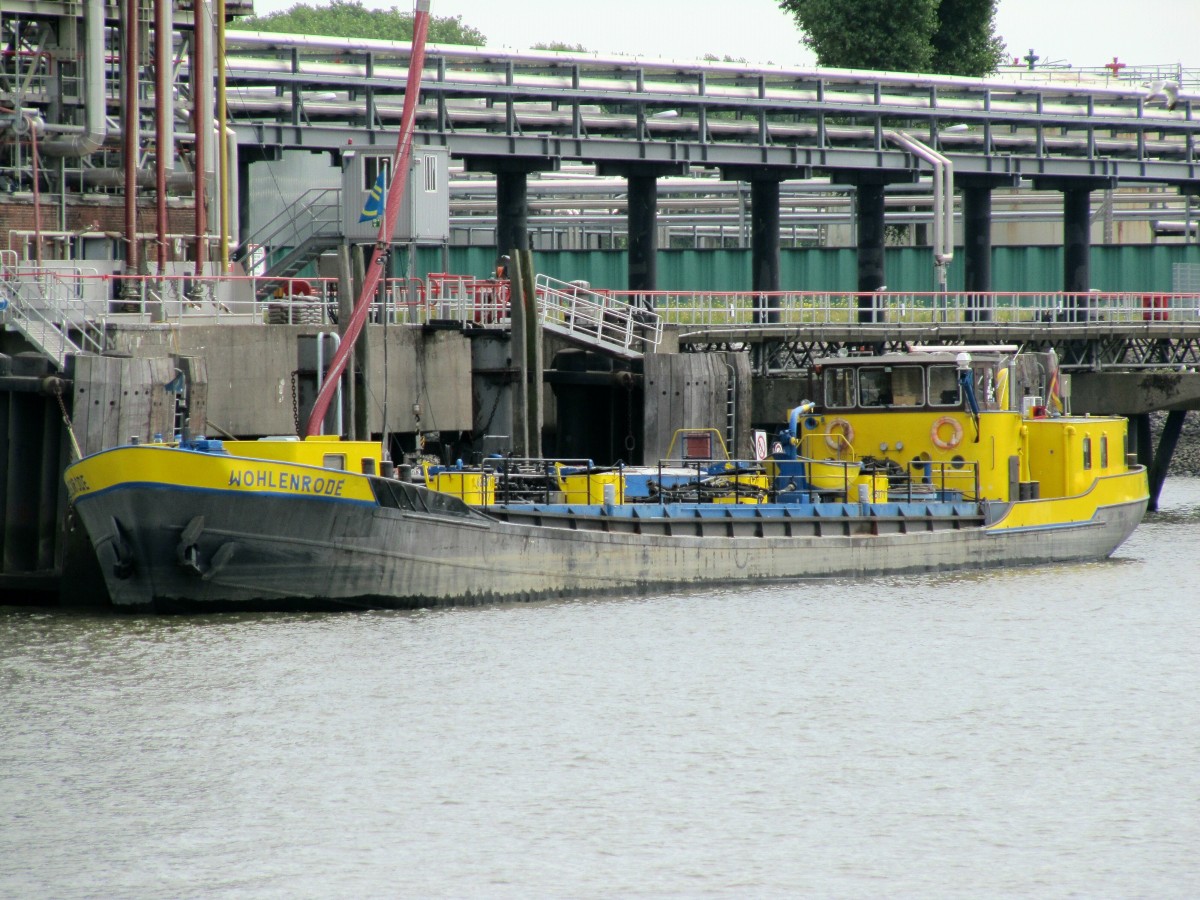 TMS Wohlenrode (0511160 , 62 x 7,10) am 03.07.2014 im Tankschiffhafen / Köhlfleethafen.