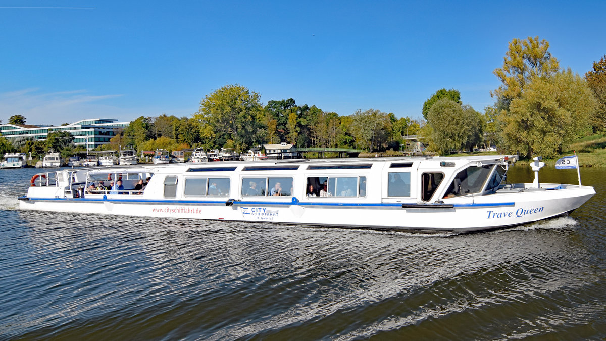 TRAVE QUEEN (ENI 05114810) am 1.10.2020 auzf der Trave in Lübeck