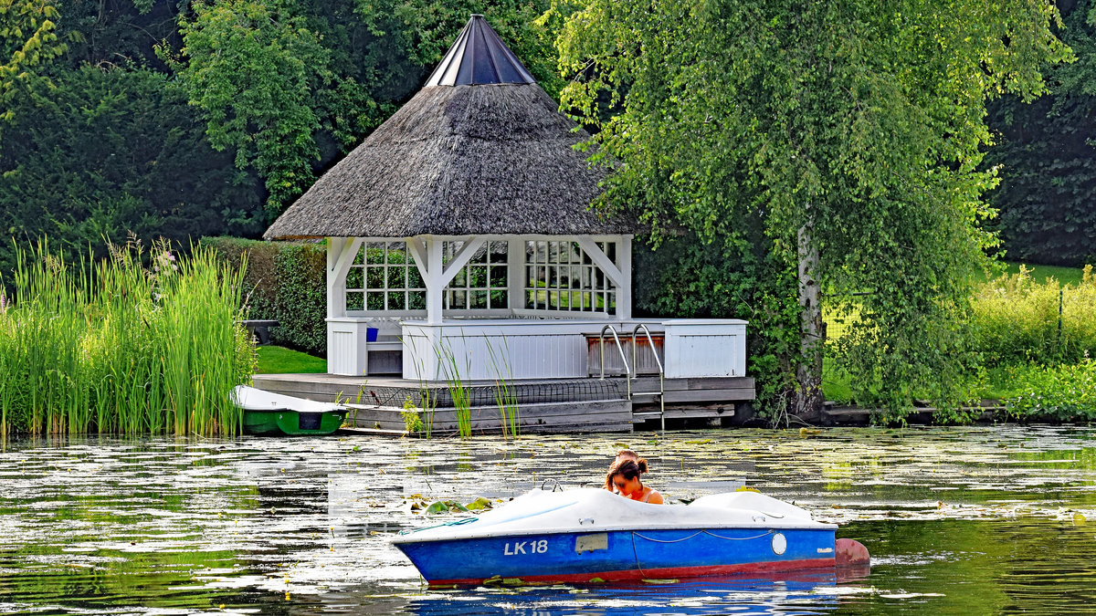 Tretboot LK 18 auf der Wakenitz.  Lübeck, 18.07.2020