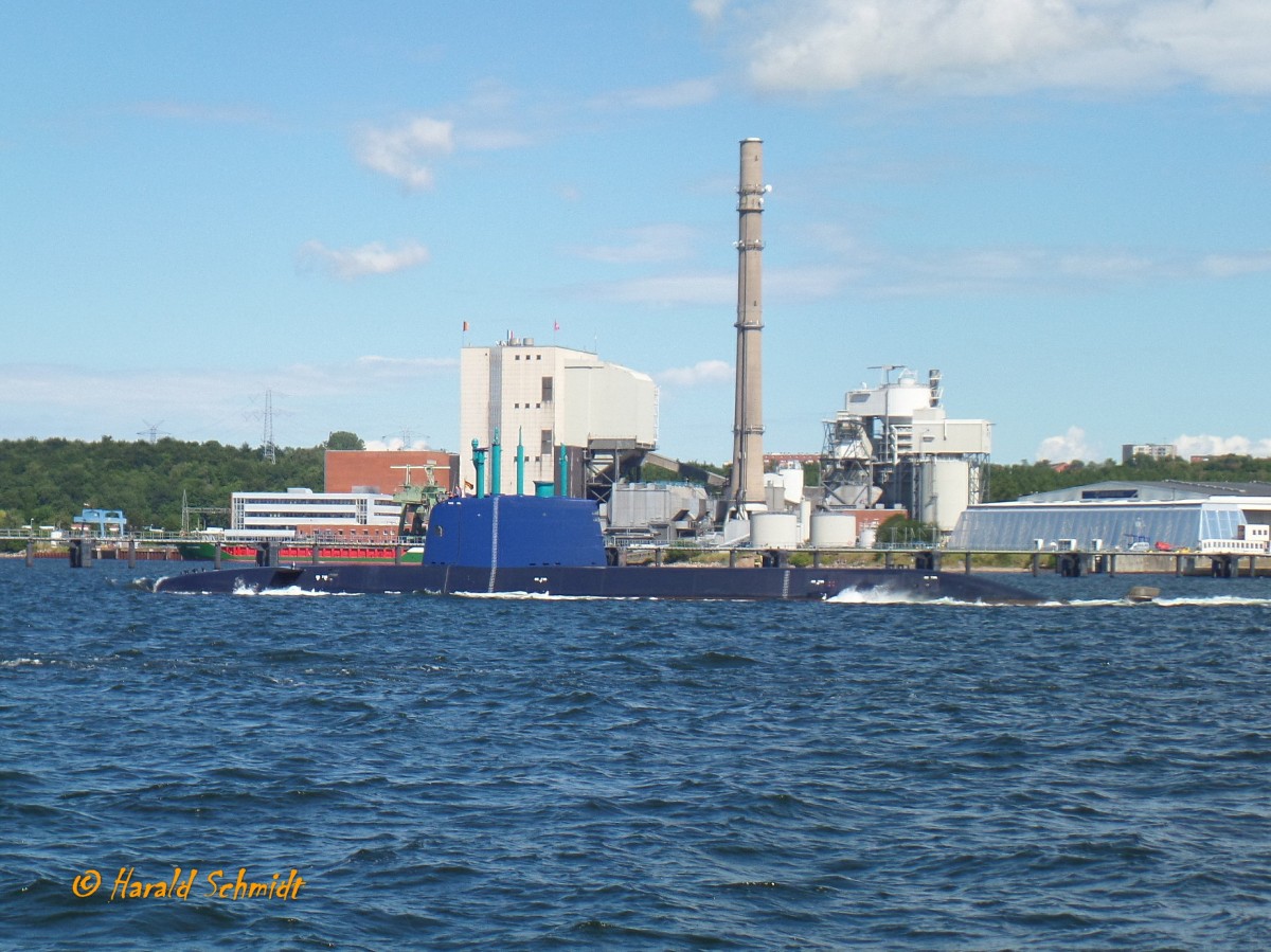 U-Boot (Klasse 2012A der Bundesmarine?) am 25.6.2014 auf der Kieler Förde /