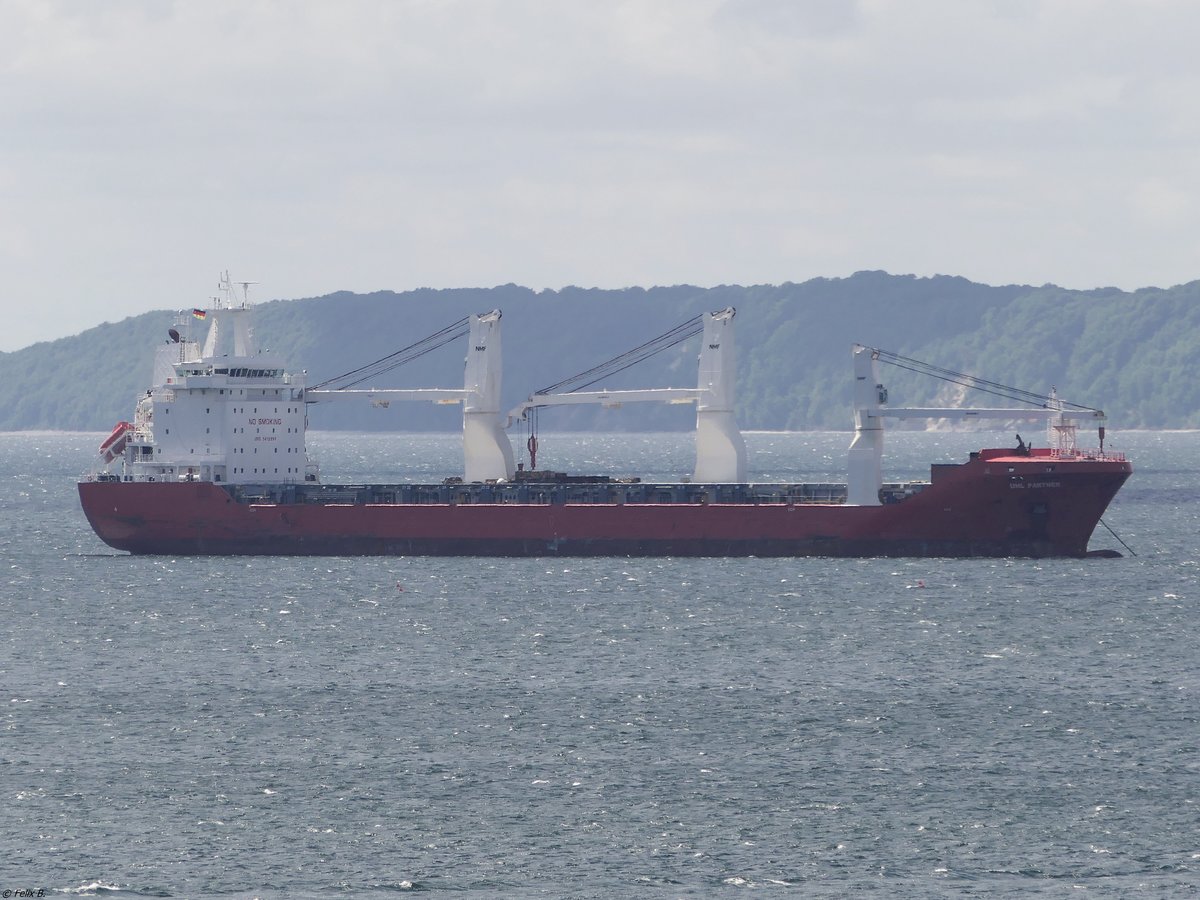  UHL PARTNTER  (IMO 9418999) ankert am 11.07.2020 vor Sassnitz.