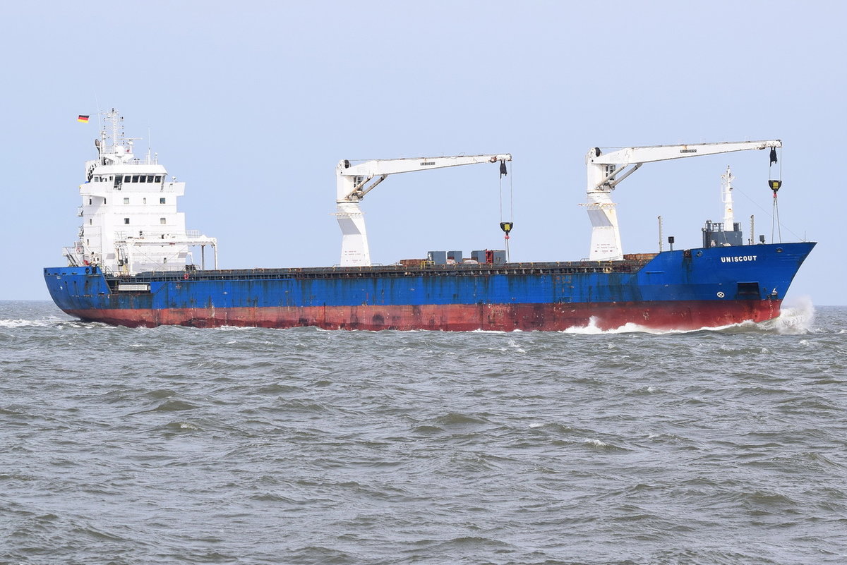 UNISCOUT , General Cargo , IMO 9484194 , Baujahr 2009 , 474 TEU , 132.2 × 15.87m , 30.03.2018  Cuxhaven Alte Liebe