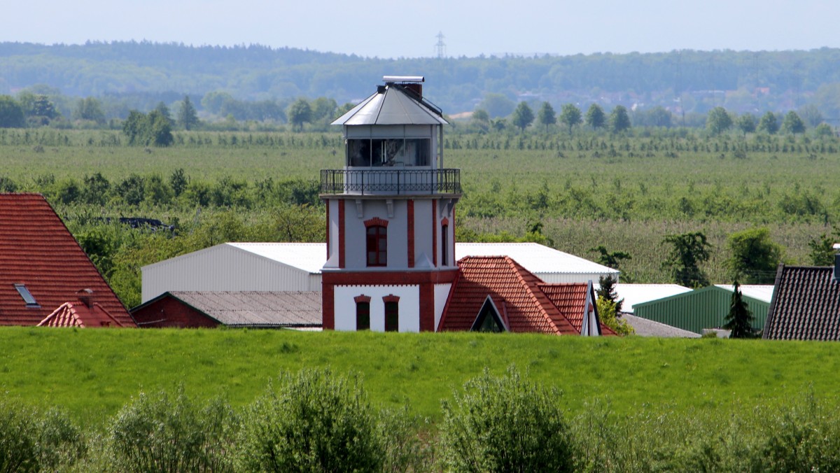 Unterfeuer Mielstack am 23.05.2013 ist 16m hoch und wurde im Mai 2010 gelöscht.