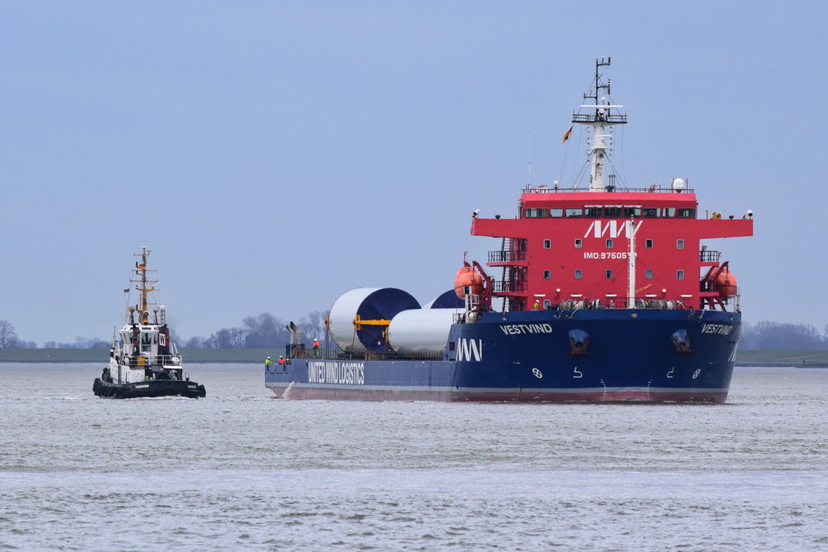 VESTVIND , Deck Cargo Ship , IMO 9750579 , Baujahr 2016 , 130 × 15m , 05.04.2018 Alte Liebe Cuxhaven
