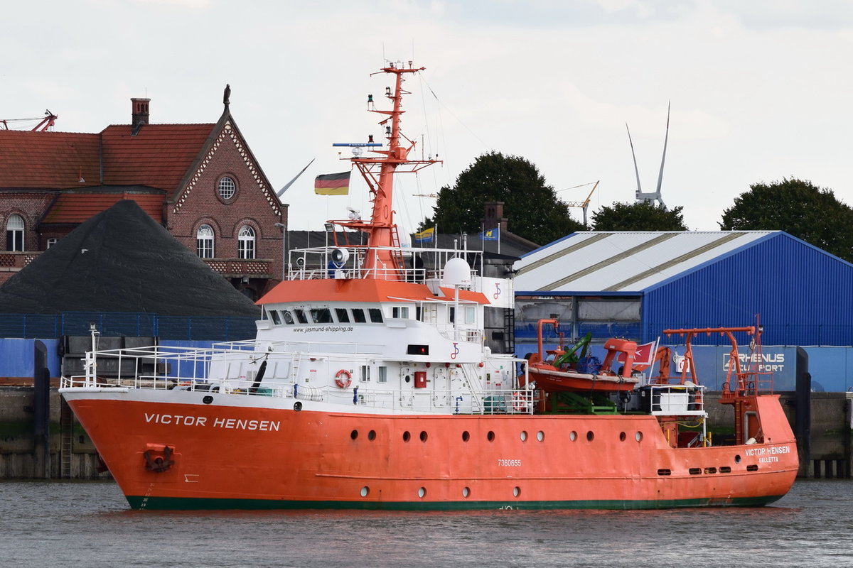 VICTOR HENSEN , Forschungsschiff , IMO 7360655 , Baujahr 1975 , 39.22 × 9.4m , 15.09.2017 Cuxhaven