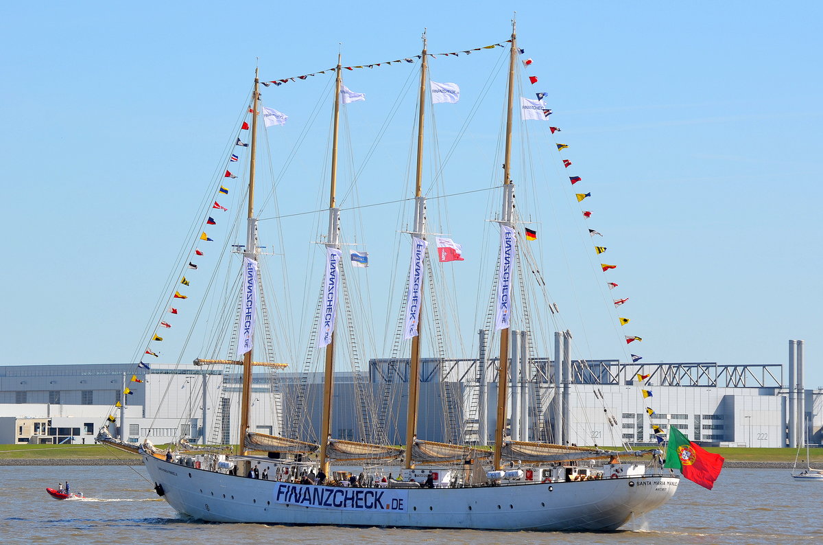 Viermast Schoner Santa Maria Manuela IMO-Nummer:5312628 Flagge:Portugal Länge:68.0m Breite:10.0m Baujahr:1937 Bauwerft:Uniao Fabril,Lissabon Portugal bei der Einlaufparade des 827. Hamburger Hafengeburtstags am 05.05.16 vom Ponton Op'n Bulln Blankenese aufgenommen.