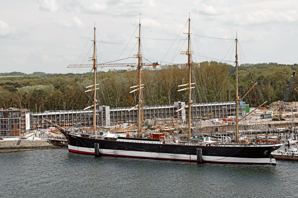 Viermastbark PASSAT im Hafen von Lübeck-Travemünde. Aufnahme vom Nachmittag des 14.05.2017.  