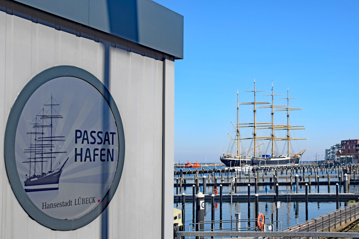 Viermastbark PASSAT im Passathafen von Lübeck-Travemünde. Aufnahme vom 13.03.2022