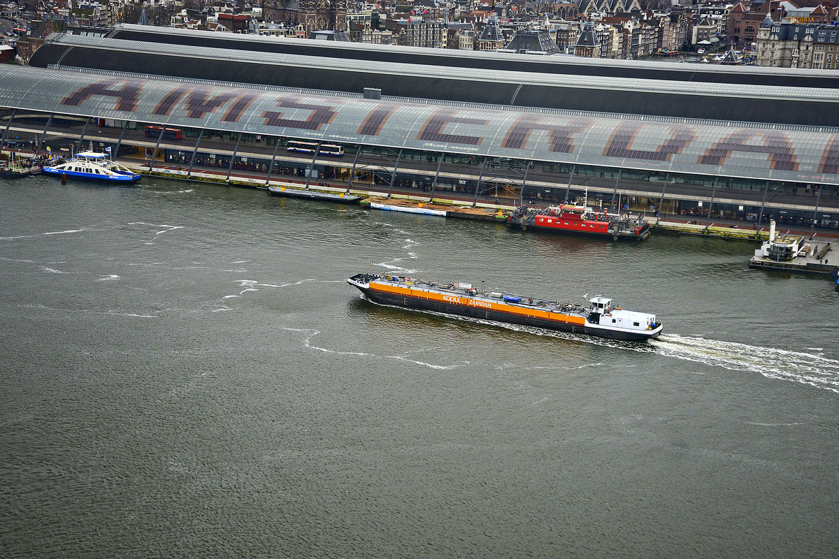 Volhaarding 1vom »Koole Zaandam« auf dem Ij in Amsterdam. Aufnahme: 3. Januar 2017.