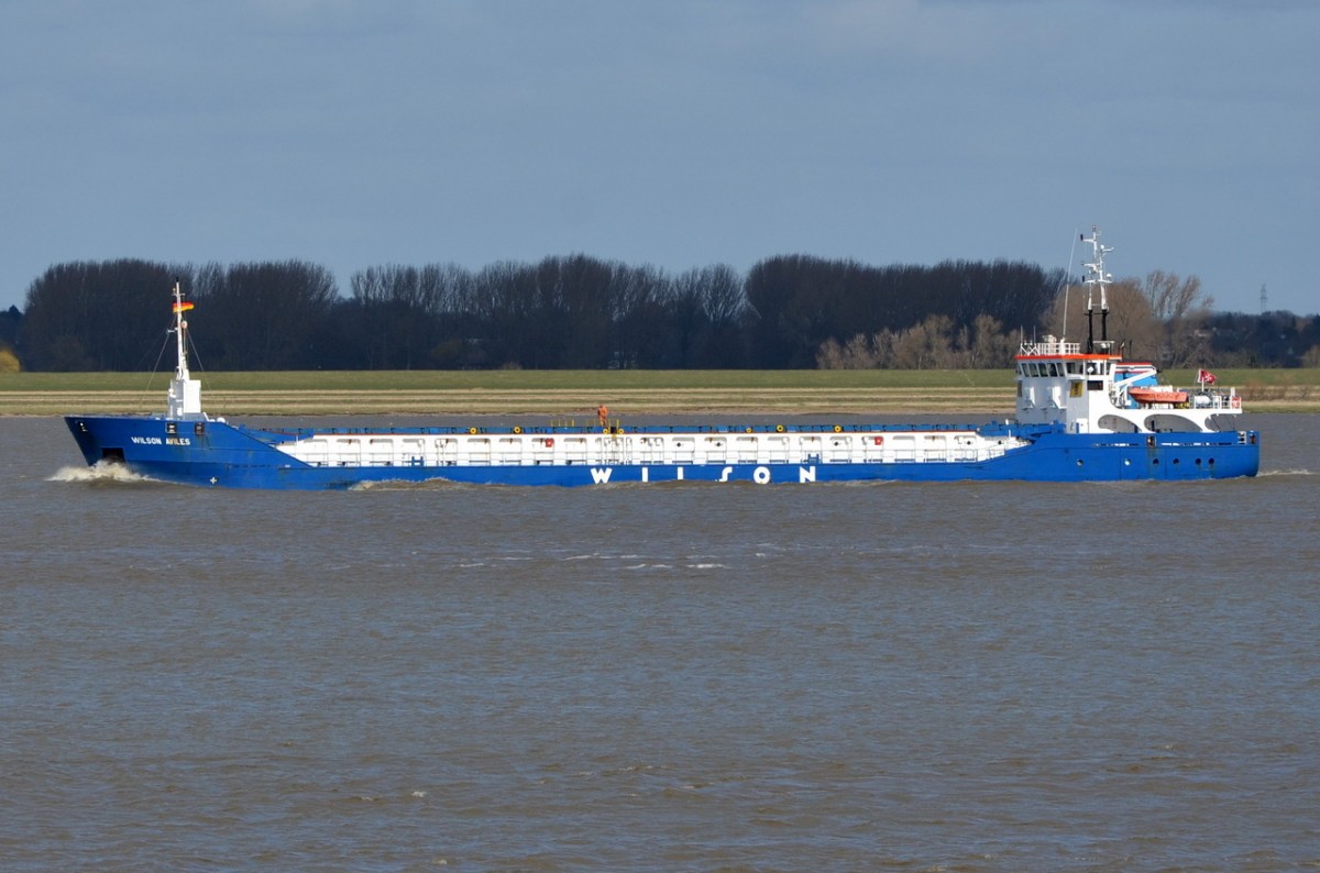 WILSON AVILES  Stückgutschiff   Lühe   03.04.2015 ,  IMO 9313709 , Baujahr  2008



