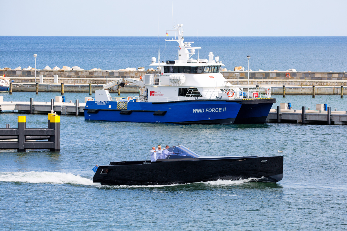 WIND FORCE II und CERÈS Yacht im Sassnitzer Hafen. - 27.06.2017