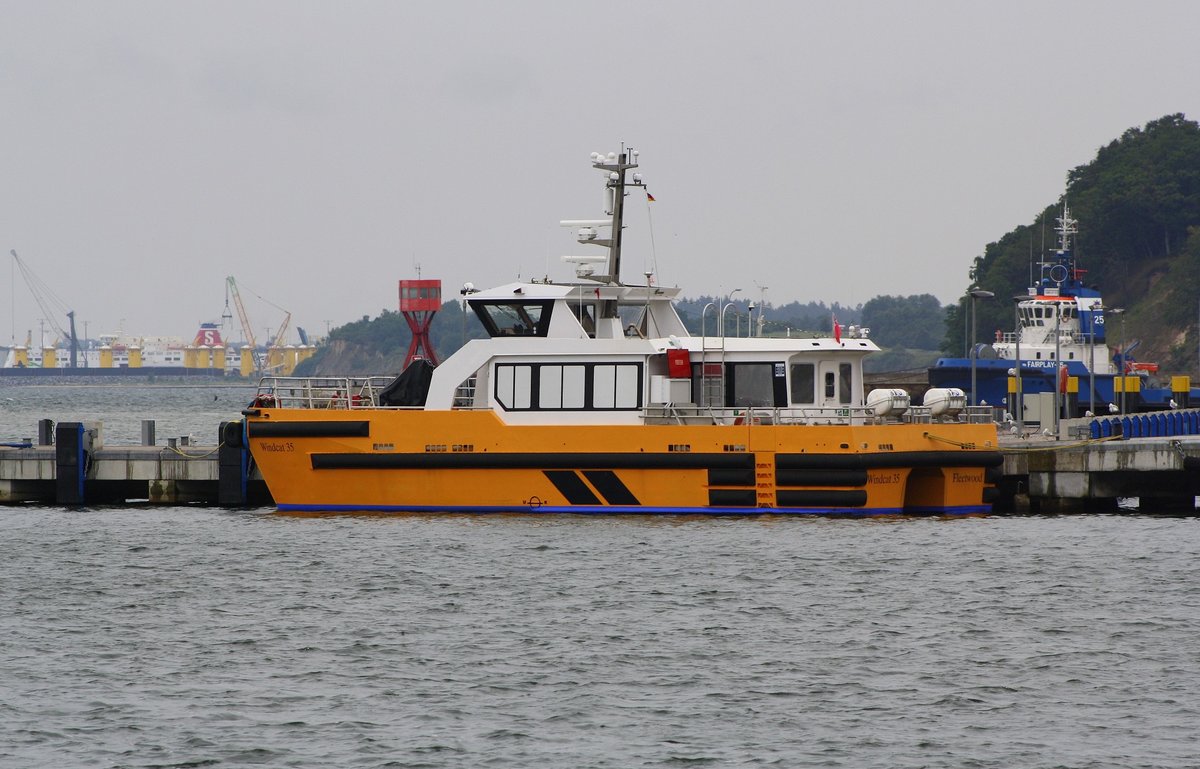 Windcat 35 im Stadthafen Sassnitz am 29.07.2017