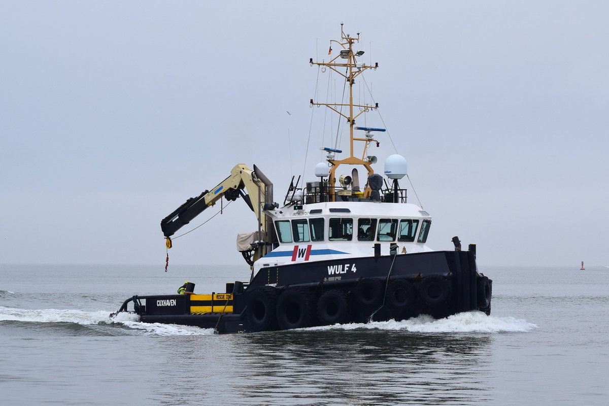 WULF 4 , Schlepper , IMO 9639737 , Baujahr 2011 , 26 × 9.1m , Cuxhaven , 22.12.2018