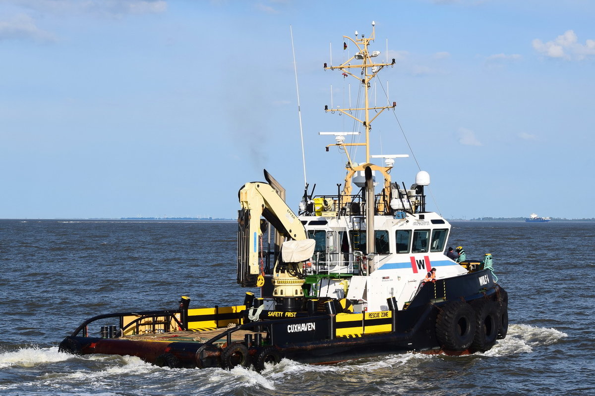 Wulf 4 , Schlepper , IMO 9639737 , Baujahr 2011 , 26 × 9.1m , 16.05.2019 , Cuxhaven