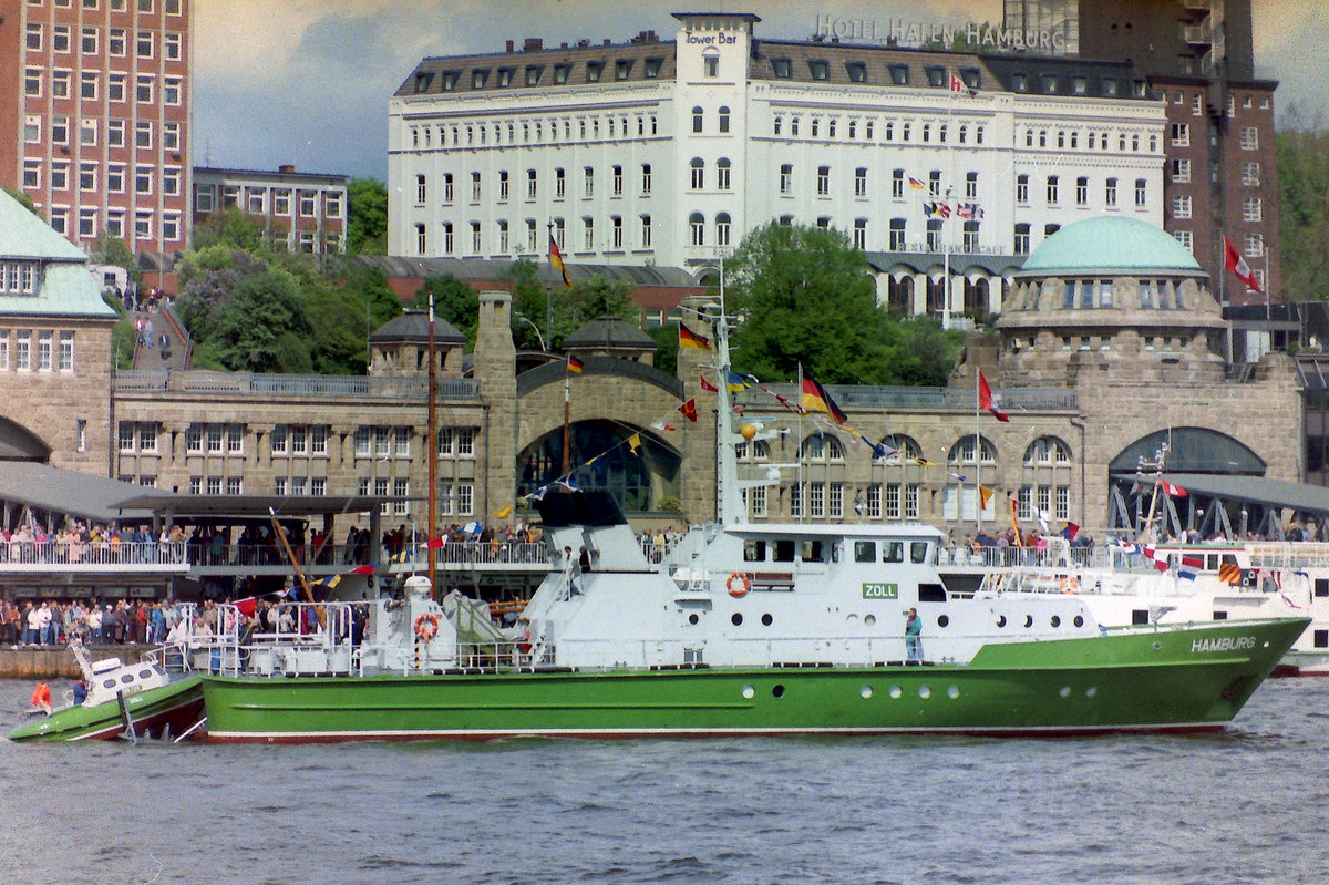 Zollboot HAMBURG beim Hamburger Hafengeburtstag Anfang der 1990er-Jahre (genaues Datum nicht mehr bekannt)