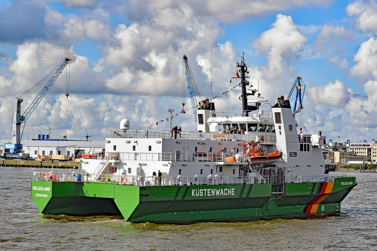 Zollboot HELGOLAND von achtern betrachtet. Hamburg, 02.09.2017