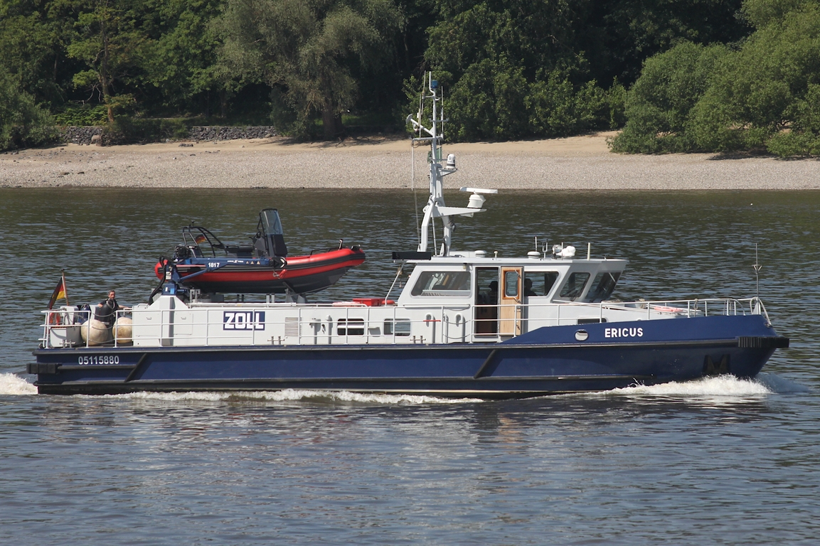 Zollschiff ERICUS (ENI 05115880); Eigner/Betreiber: Zoll; Datum: 17.06.2026; Aufnahmeort: Elbe/Hafen Hamburg, Deutschland.