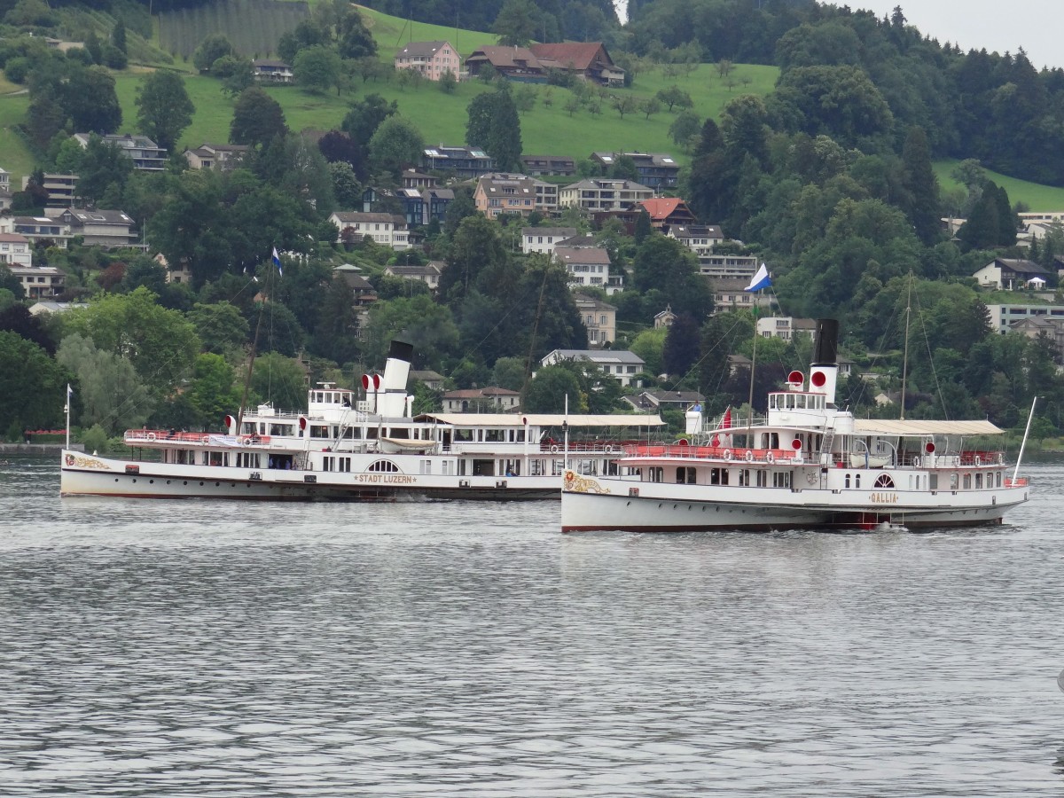 Zwei Dampfboten ! ... Die  STADT LUZERN  und die  GALLIA  - Luzern - 22-06-2015