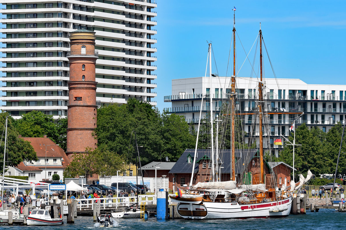 Zweimastschoner NORDLYSET am 31.05.2020 im Hafen von Lübeck-Travemünde