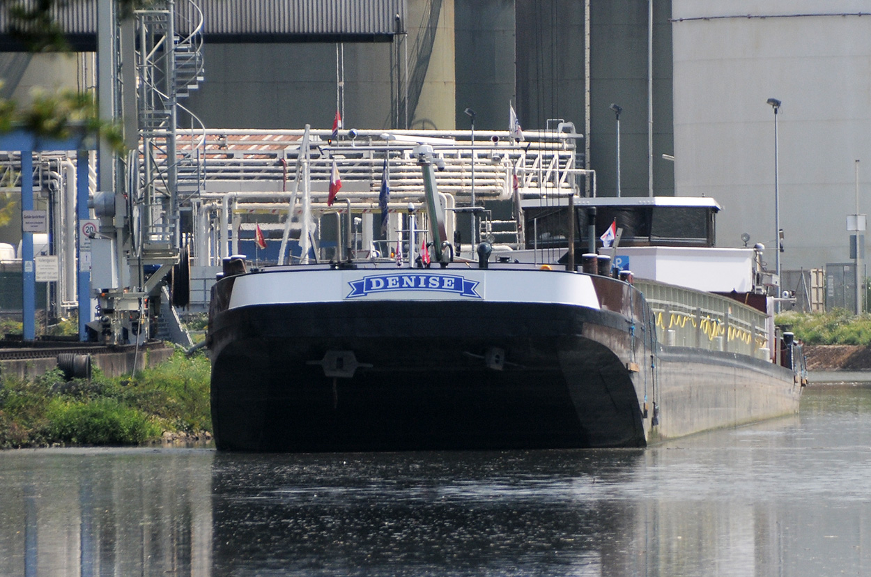 23.08.2023 DENISE (4805520) im Hafen Pl0chingen