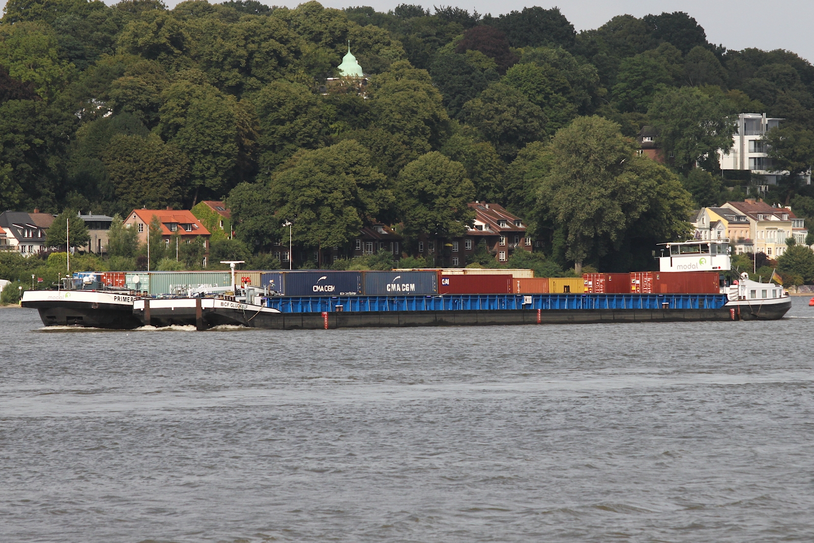 Binnenfrachtschiff BCF GLÜCKAUF (ENI 02325368); Eigner/Betreiber: Modal; Datum: 08.08.2025; Aufnahmeort: Elbe/Hafen Hamburg, Deutschland.