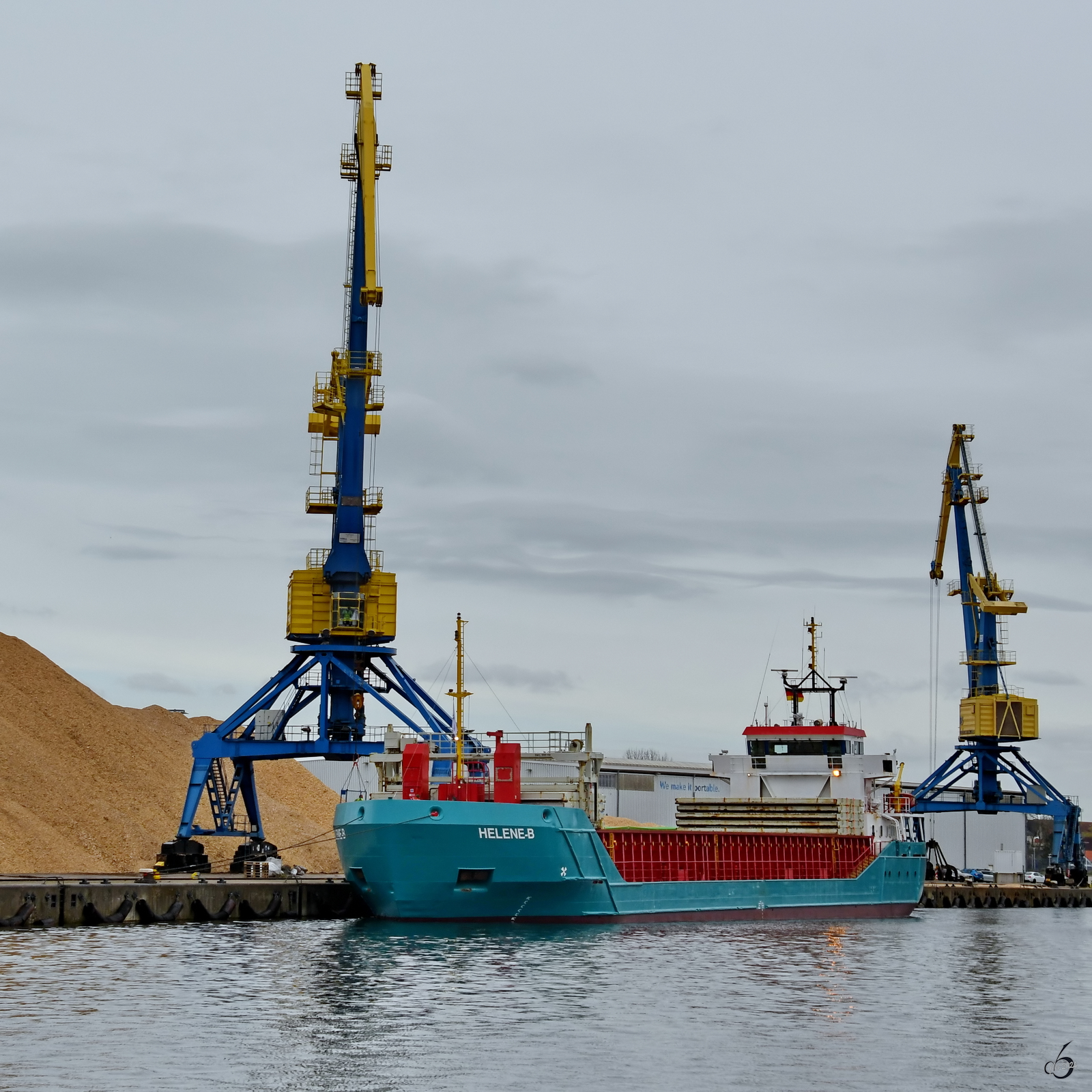 Das Frachtschiff HELENE-B (IMO: 9195406) hatte Anfang April 2024 in Wismar angelegt.