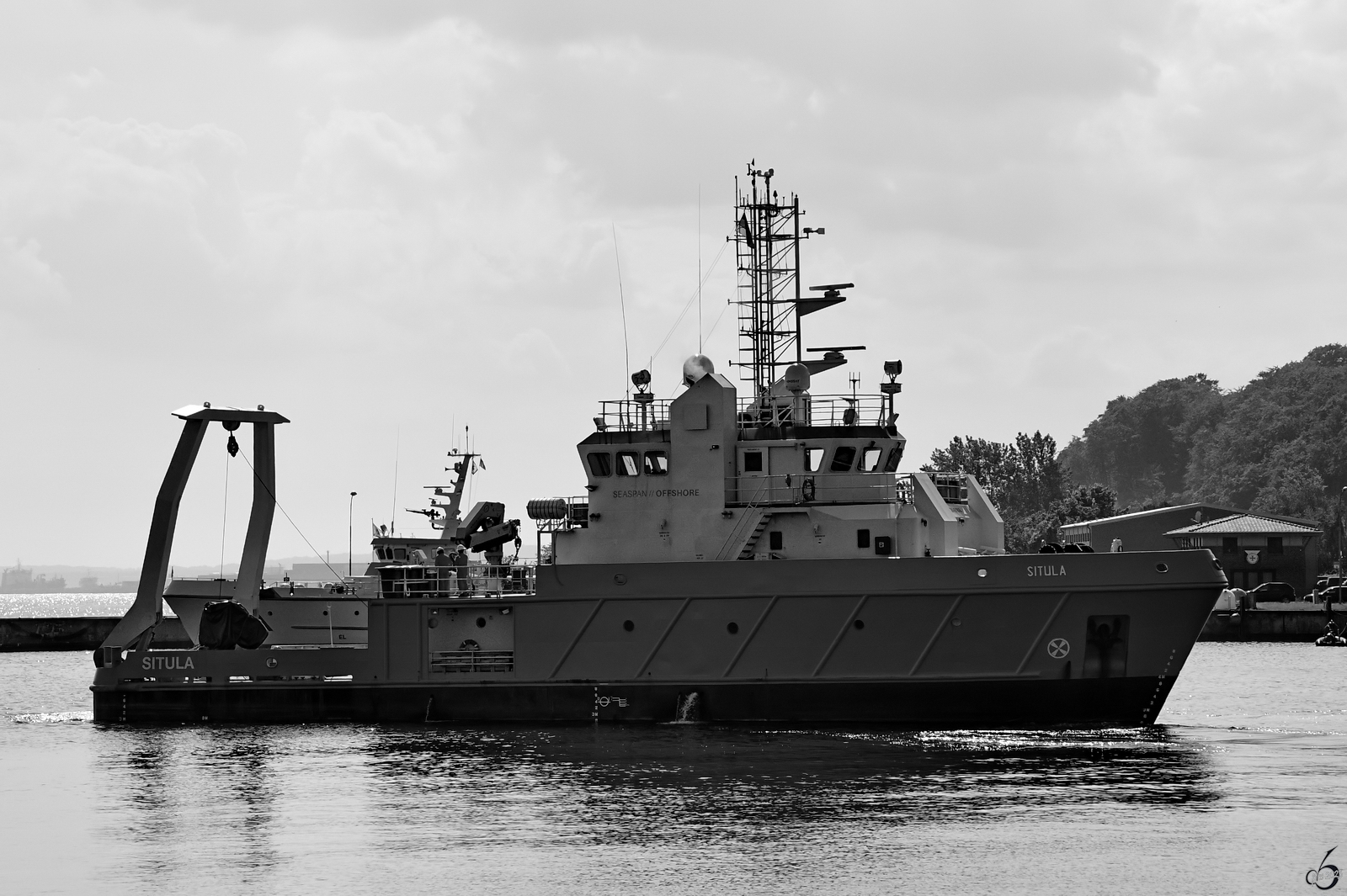 Das Sicherheitsschiff SITULA (IMO: 9246188) macht sich auf den Weg zur Ostsee, so gesehen im August 2023 in Sassnitz.