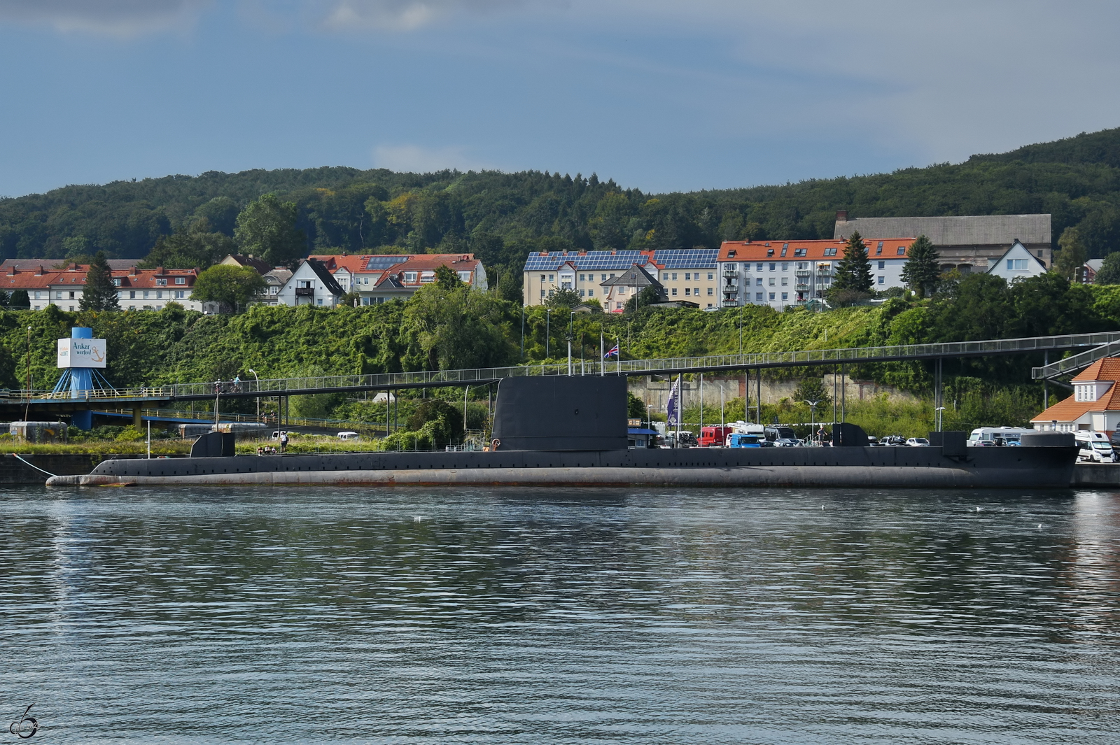 Die 1963 in Dienst gestellte HMS OTUS (S18) ist 90,7 Meter lang und ein U-Boot der Oberon-Klasse. (Sassnitz, August 2023)