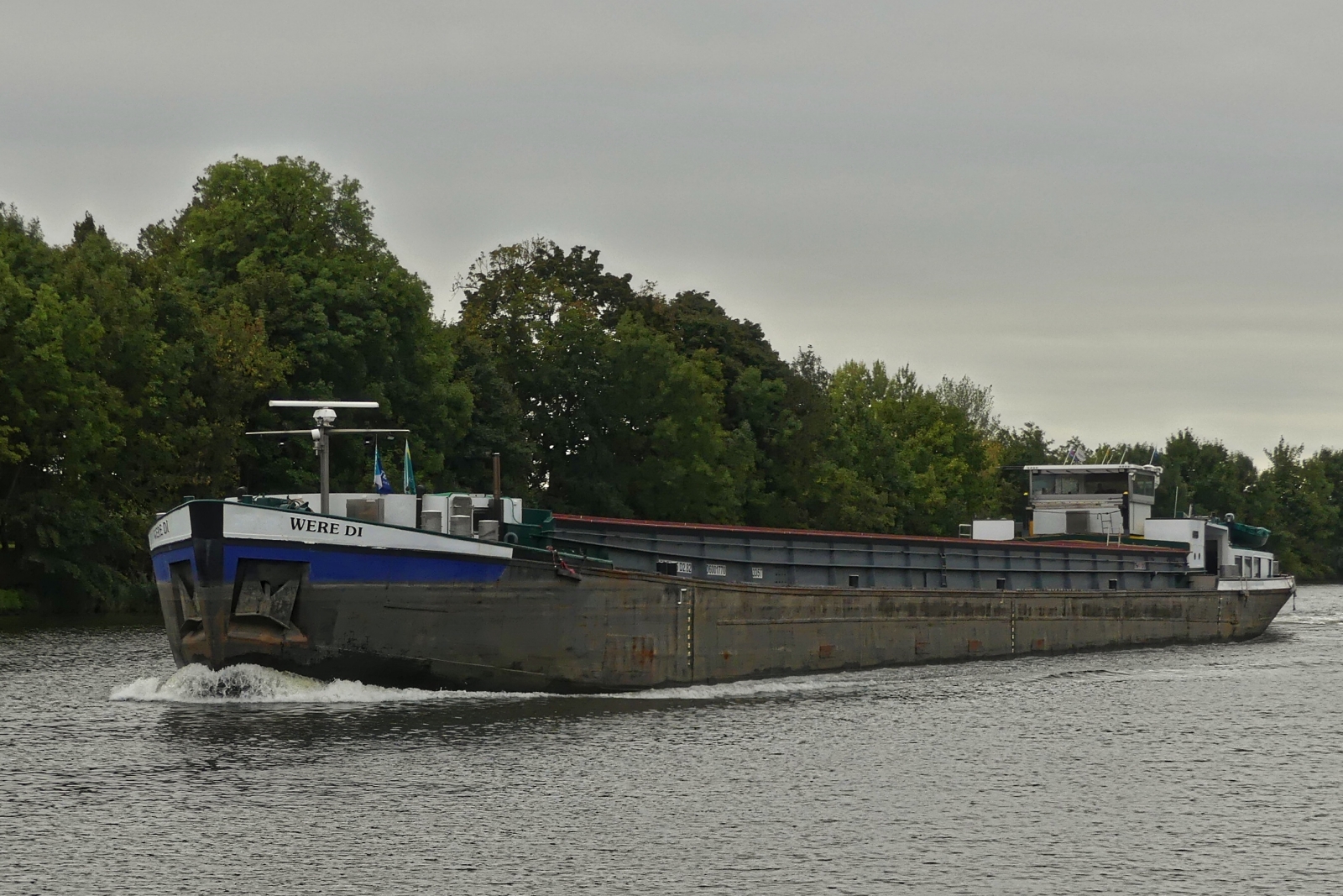 GMS WERE DI, ENI 06001770, gemeldet in Gent (B), auf der Maas zu Tal nahe Maastricht. 09.2025


