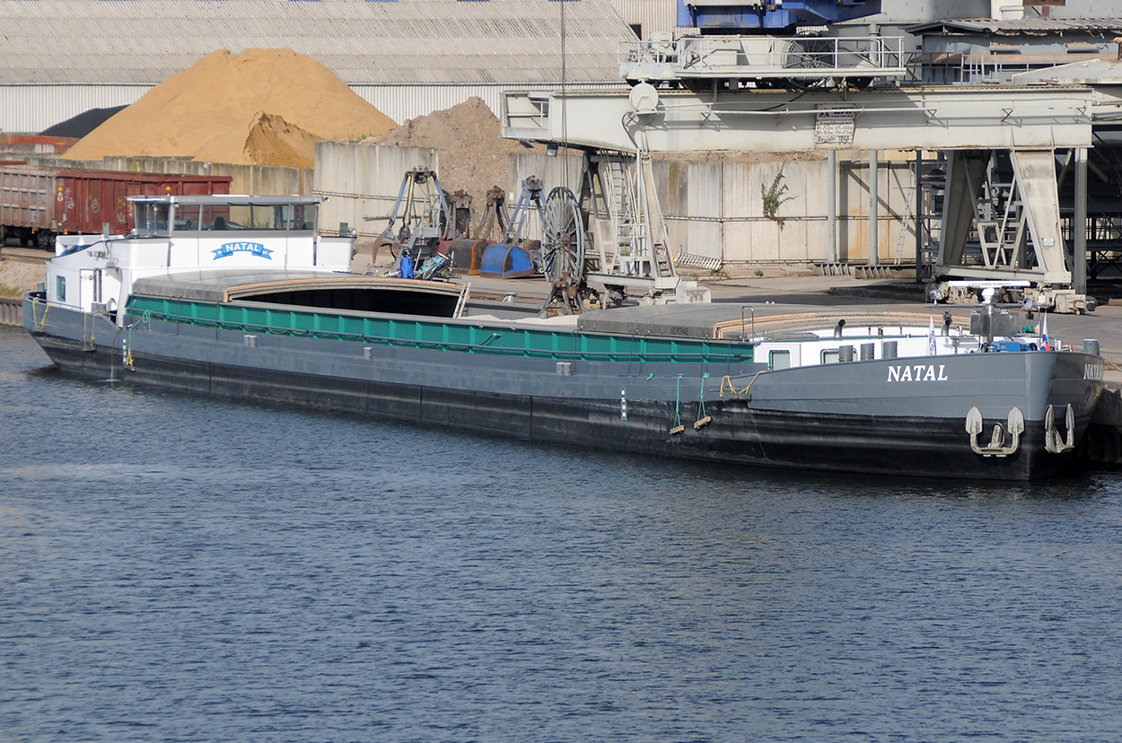 NATAL (1234586) im Hafen Plochingen 18.10.2023