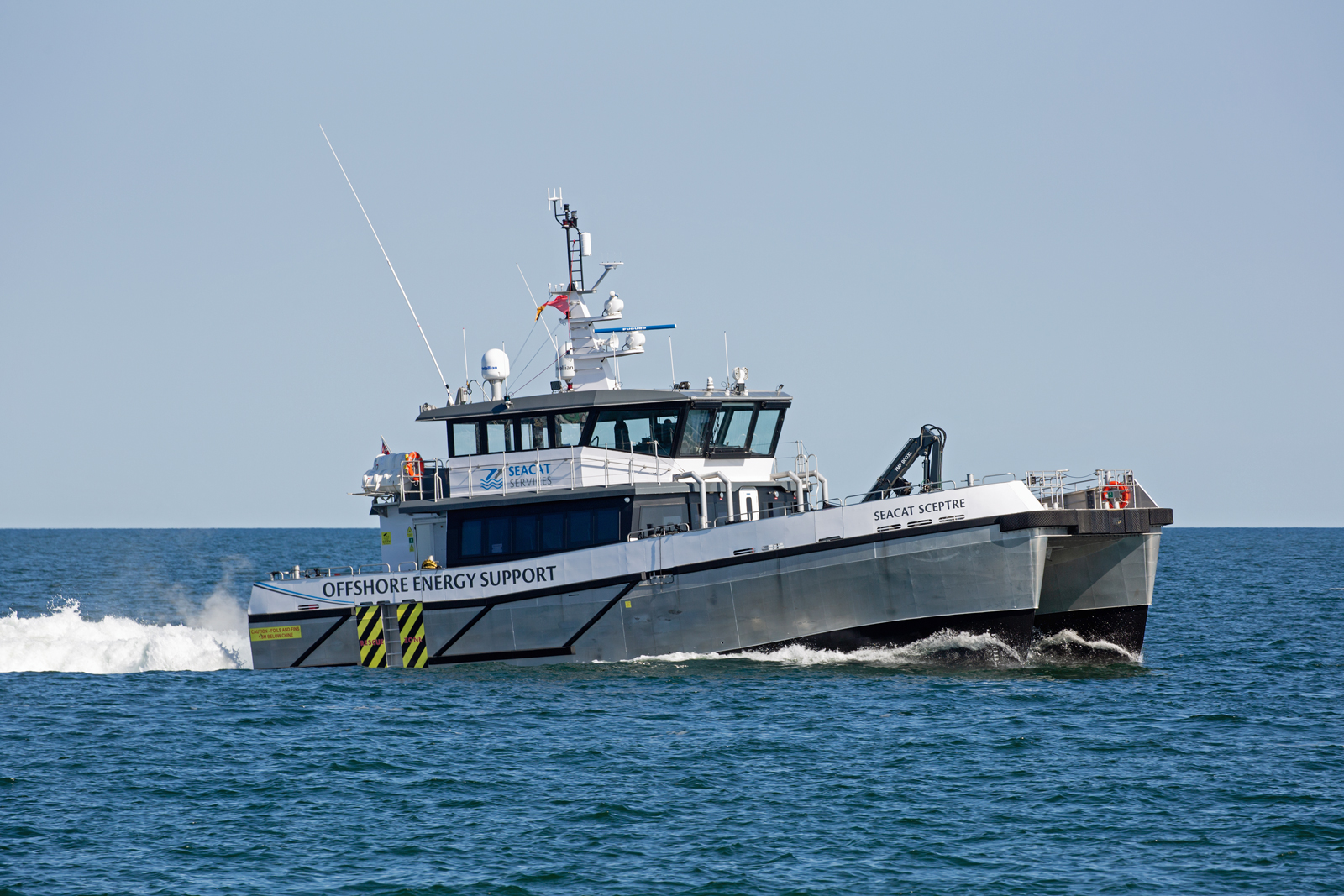 Offshore Zubringerboot SEACAT SCEPTRE vor Sassnitz. - 05.06.2023