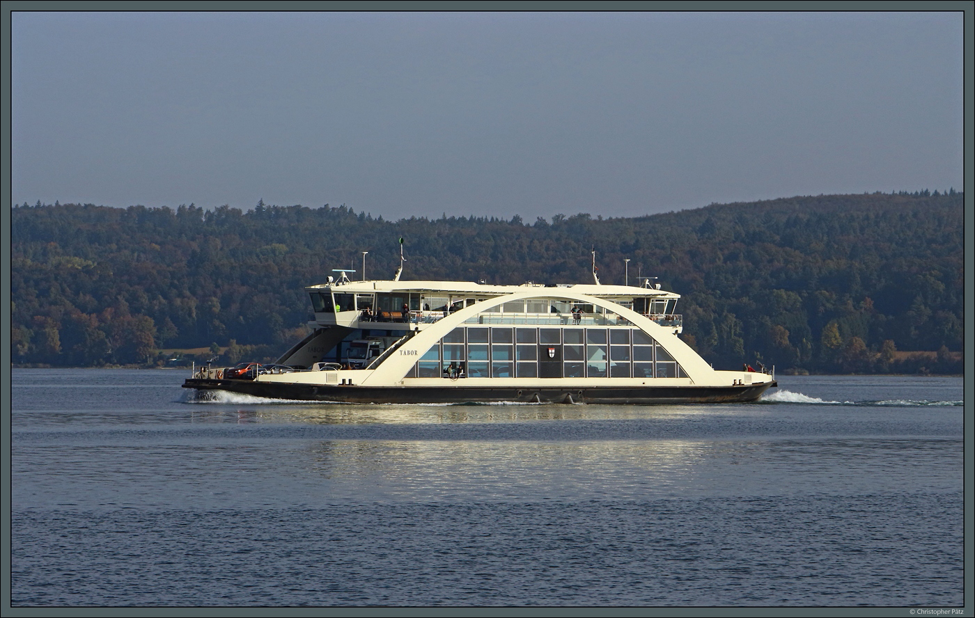 Seit 2004 ist die Motorfähre Tábor auf dem Bodensee im Einsatz und verkehrt zwischen Meersburg und Konstanz. (09.10.2023)