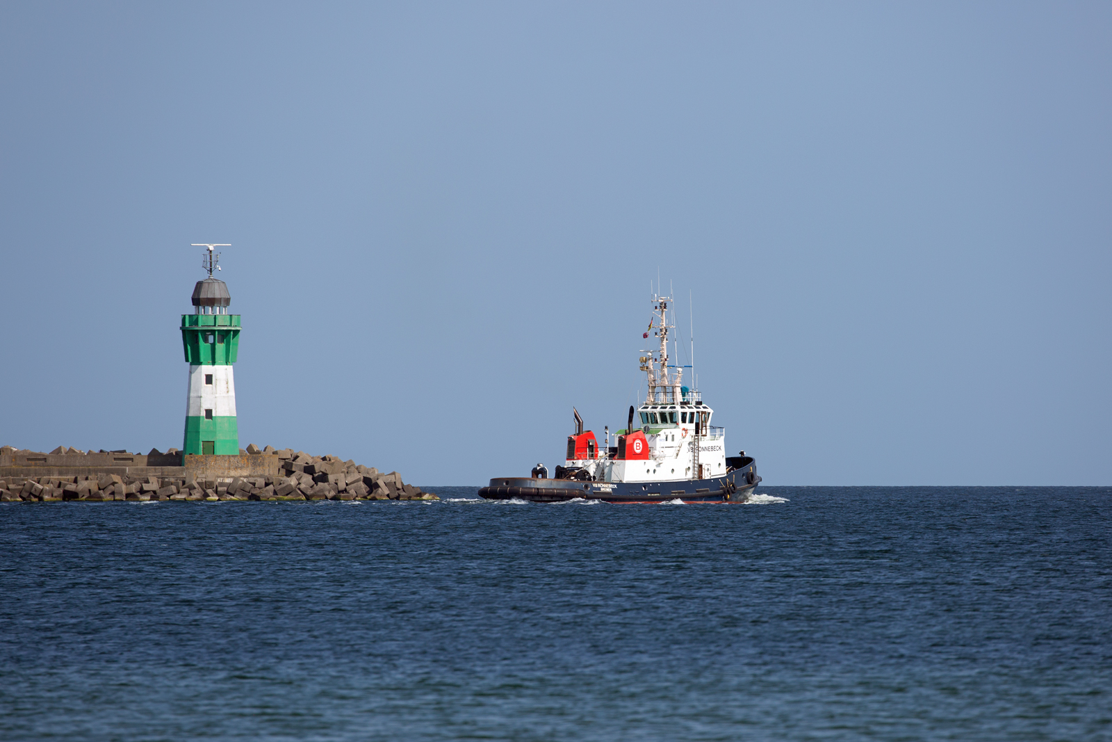 VB ROENNEBECK (IMO 7612620) vor Mukraner Leuchtturm. - 26.05.2023

