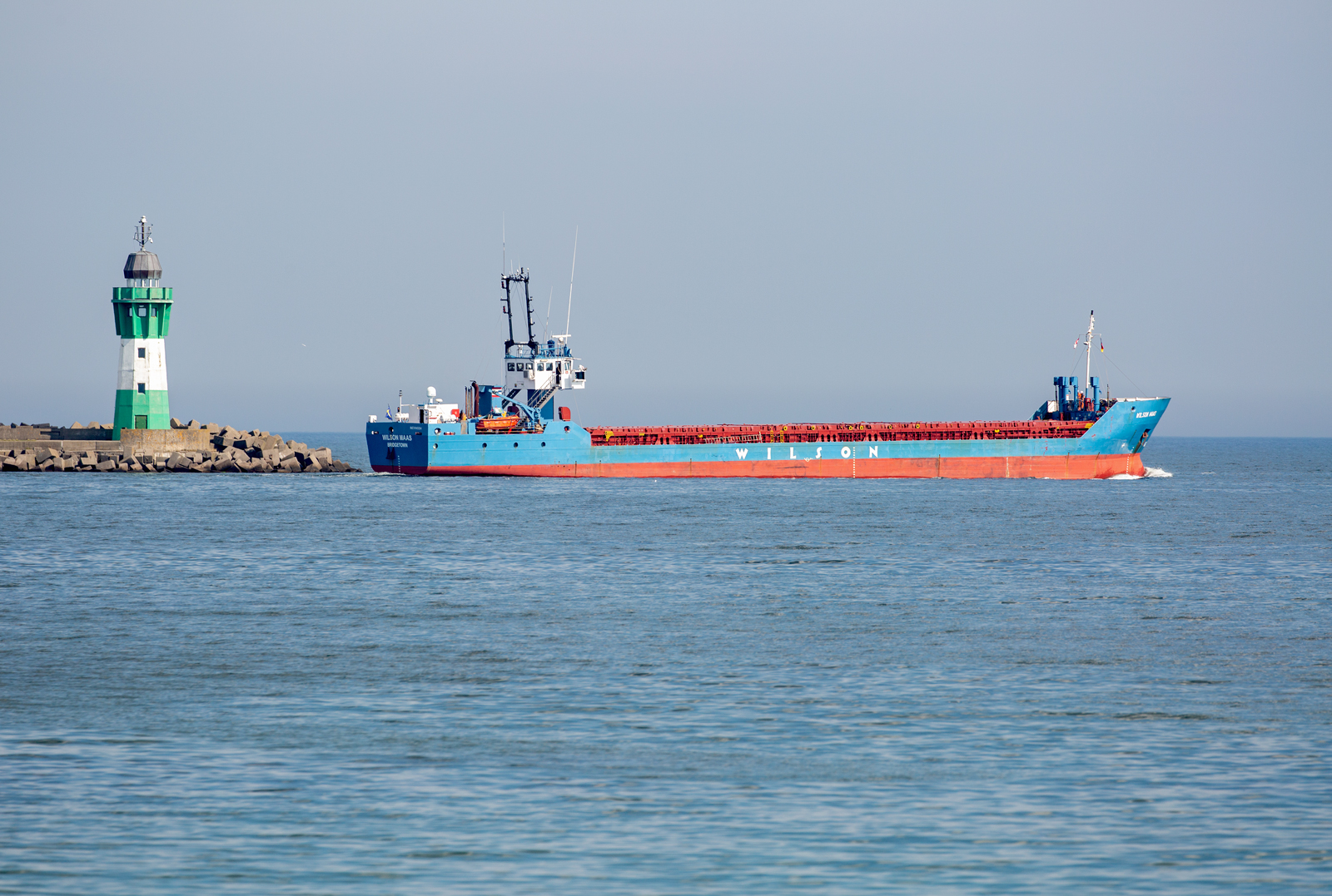 Wilson Maas (IMO 9145554) auslaufend in Sassnitz Mukran. - 14.08.2023