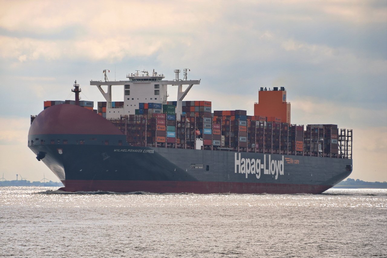 WLHELMSHAVEN EXPRESS , Containerschiff , IMO 9943918 , Baujahr 2025 , 400 x 61 m , 23660 TEU , Cuxhaven-Alte Liebe , 01.06.2026