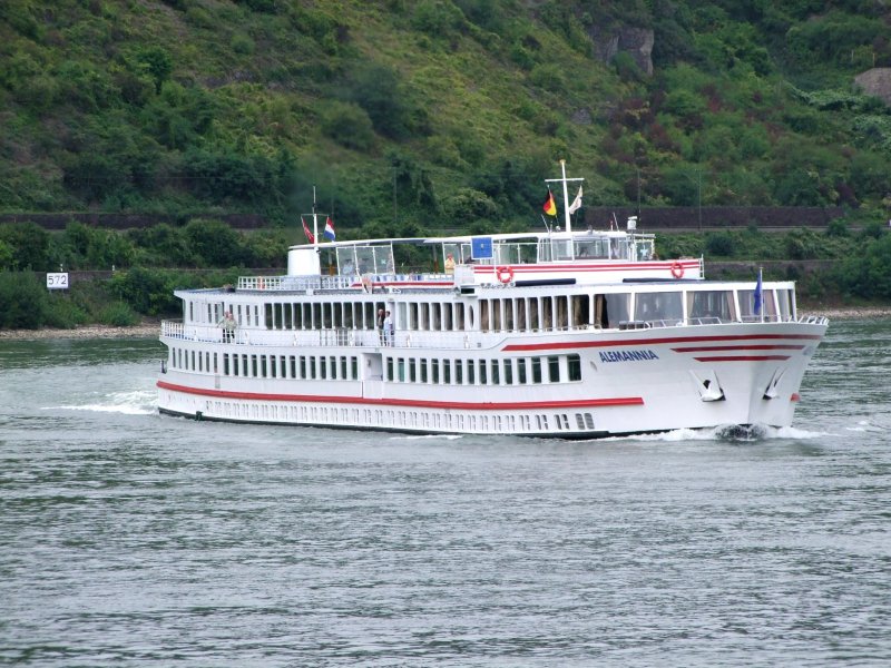 ALEMANNIA wendet bei Km572(Nhe Boppard);080903