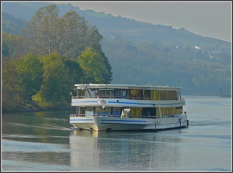 Ankunft des MS Princesse Marie Astrid an der Anlegestelle von Waserbillig am 18.10.09.