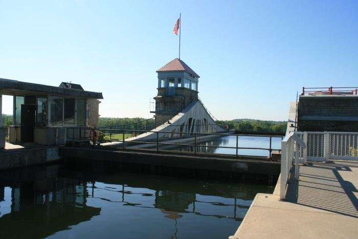 Blick auf die obere Schleusenkammer der Peterborough Lift Lock; 30.08.2008