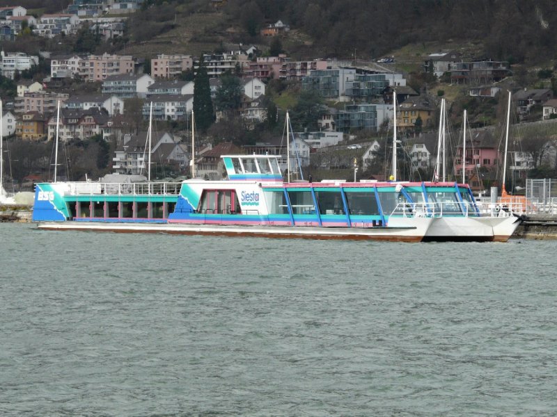 BSG - MS SIESTA  Flusskatemaran( Einsatz Normalerweisse zwischen Biel-Solothurn-Biel / Aarefahrt ) im BSG Hafen von Biel - Bienne 02.03.2008