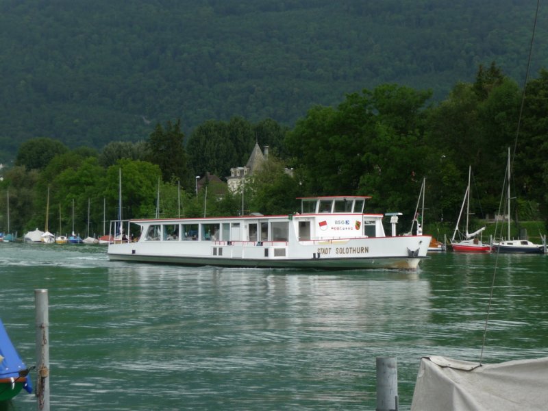 BSG - MS Stadt Solothurn unterwegs auf dem Nidau - Bren Kanal in Nidau am 12.07.2009                                                                                        ,