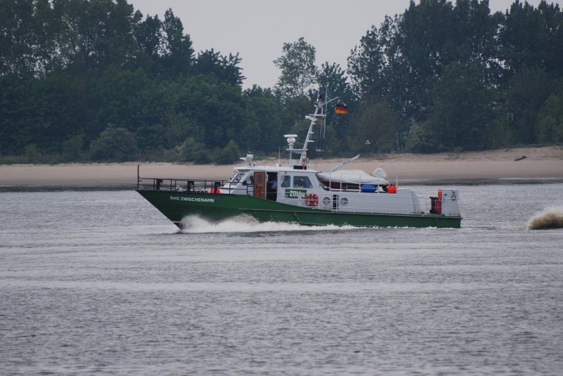 Das Zollboot Bad Zwischenahn aufgenommen vom Schulauer Fhrhaus am 03.5.09